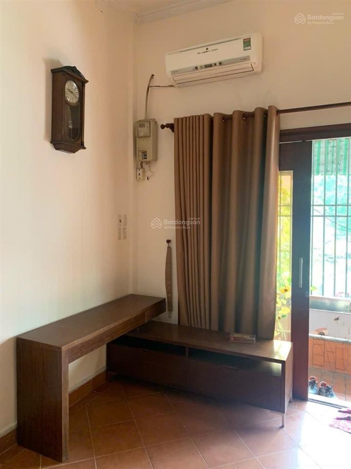 Bán gấp căn hộ 3pn, 1wc, 100m2 tại trần quốc toản, p 9, q3, tp.hcm, giá 3,8 tỷ vnd
