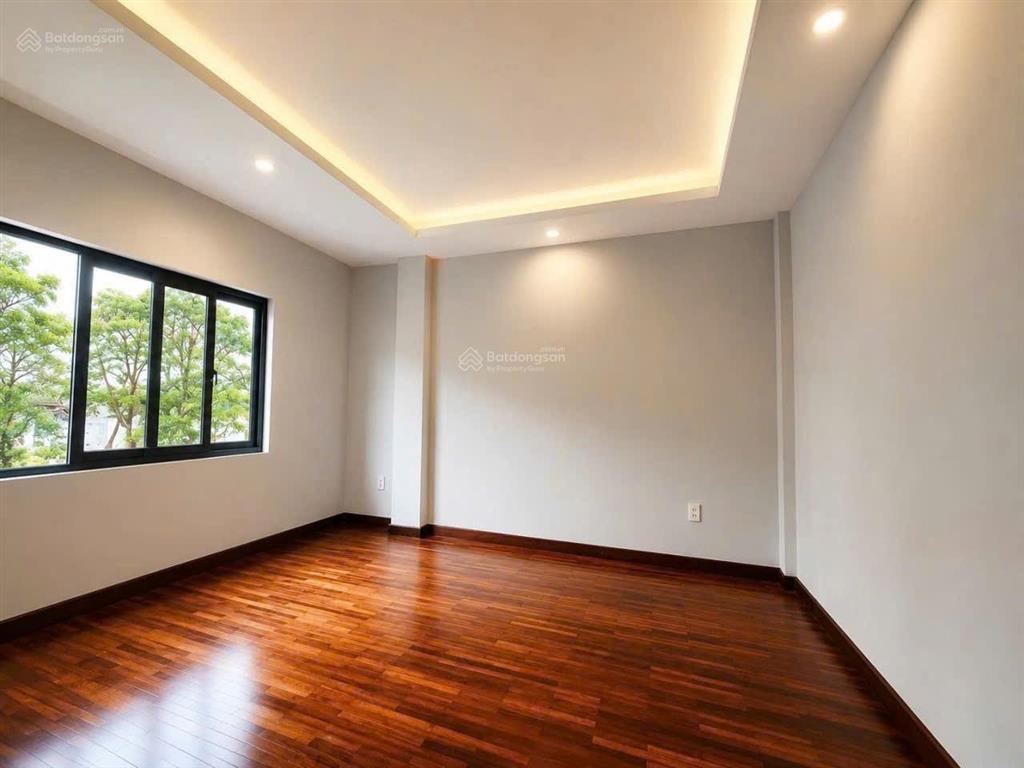 Bán chung cư view đẹp tại ngô quyền, 3,8 tỷ, 79m2, 3pn, 2wc sổ hồng riêng