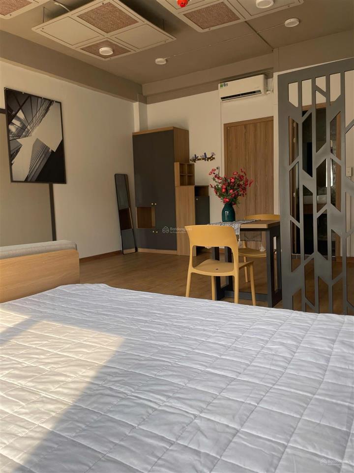 Chỉ từ 4tr5 lakeview sang trọng  full nội thất  có chỗ đậu xe ôtô, gần công viên, hồ bơi