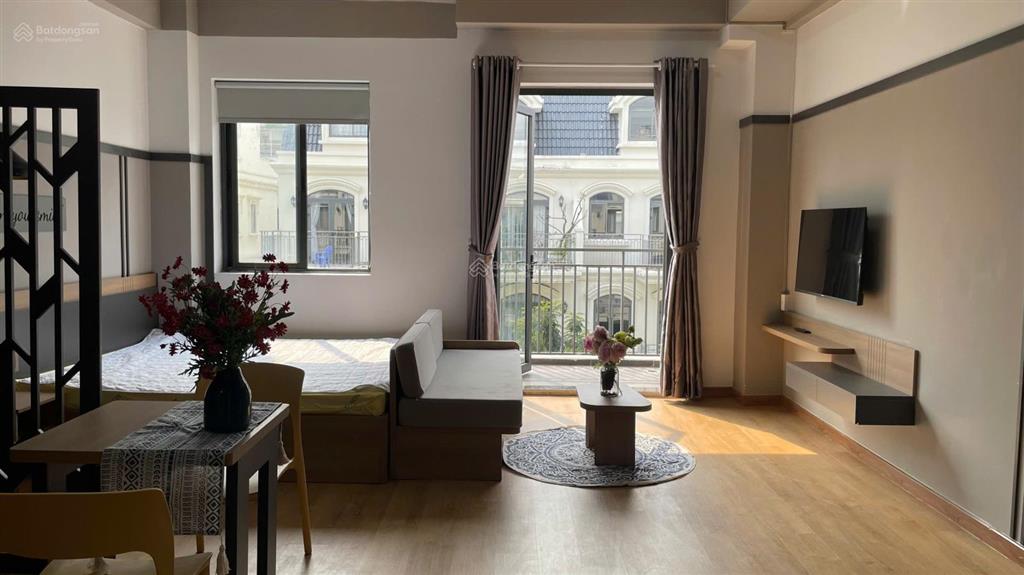 Chỉ từ 4tr5 lakeview sang trọng  full nội thất  có chỗ đậu xe ôtô, gần công viên, hồ bơi