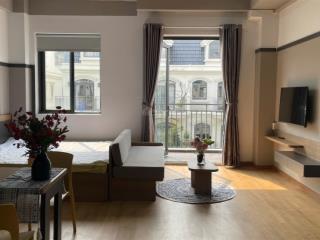 Chỉ từ 4tr5 lakeview sang trọng  full nội thất  có chỗ đậu xe ôtô, gần công viên, hồ bơi