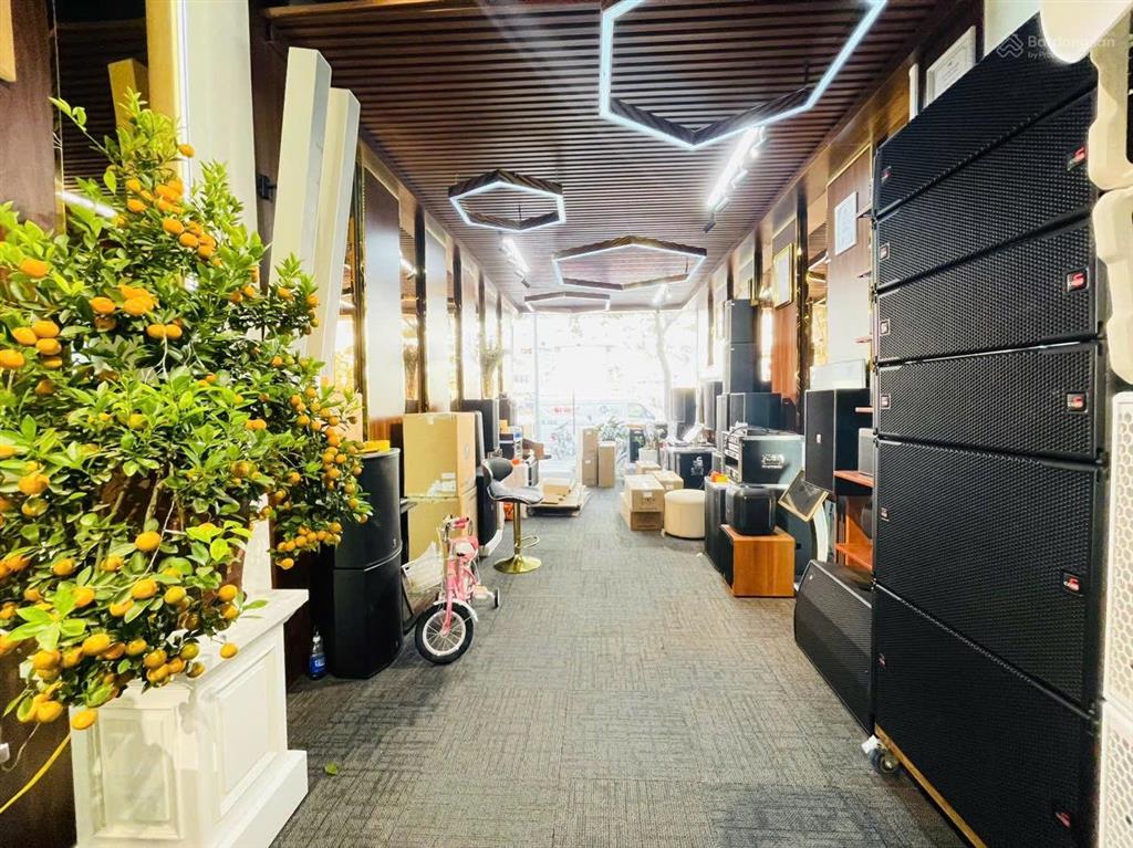 Bán gấp nhà mặt phố đại la 76m2, 5 tầng  kinh doanh  ô tô giá chỉ 43 tỷ.