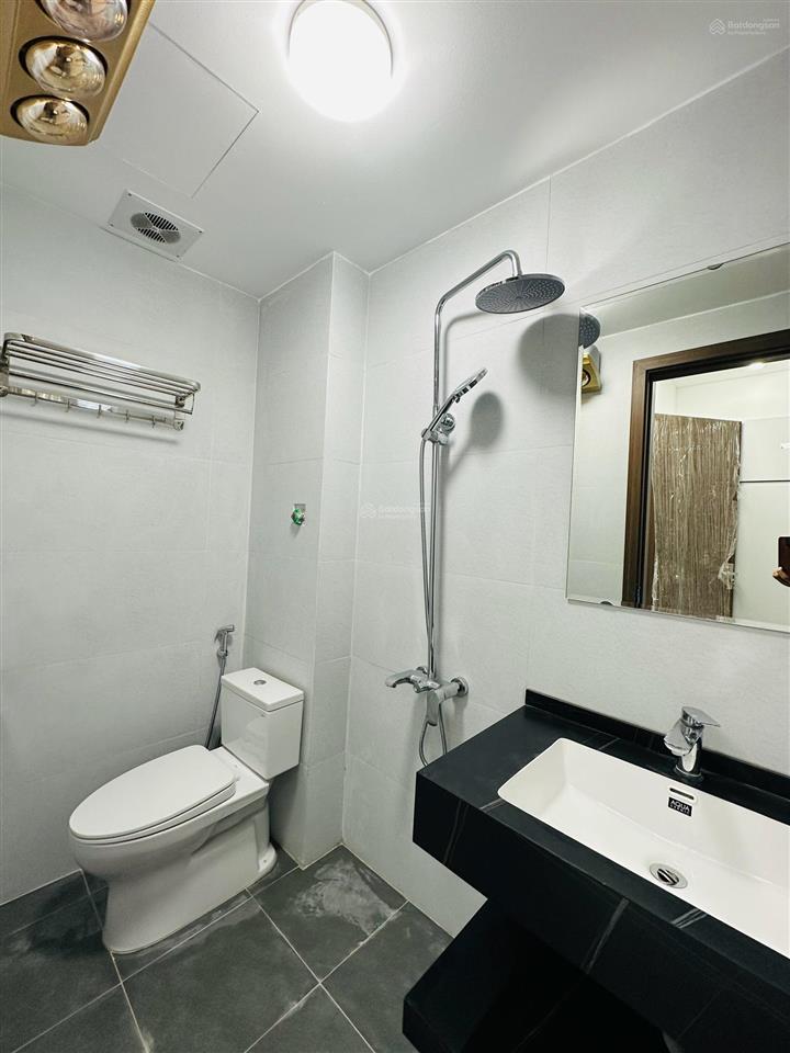 Nhà riêng phố nguyễn lương bằng, giá nhỉnh 10 tỷ, 35m² x 5 tầng, mt 4m, nhà mới kính coong.