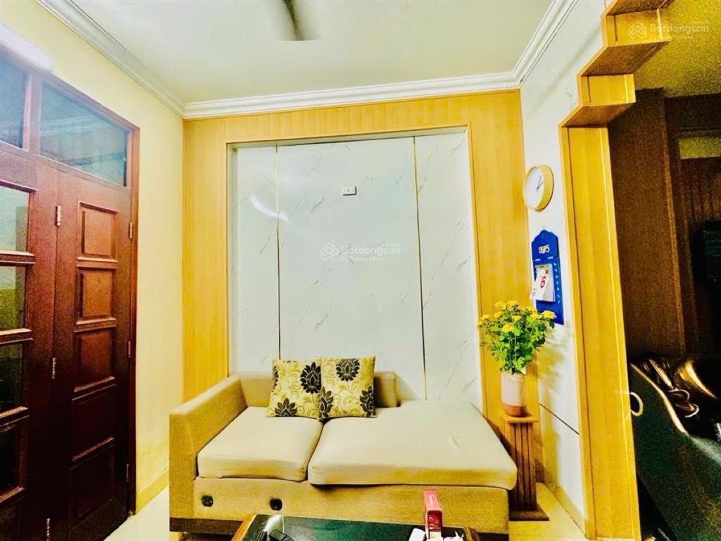Nhà riêng thái hà, đống đa 61m2 x 4 tầng, ô tô, kinh doanh, giá nhỉnh 18 tỷ.