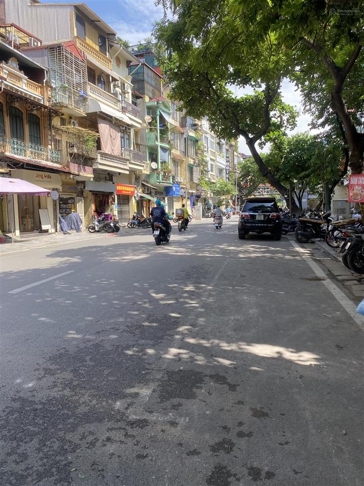 Siêu phẩm vip mặt phố hàng vôi, hoàn kiếm 106m2, 7 tầng, giá 150 tỷ, kinh doanh, thang máy, gara.
