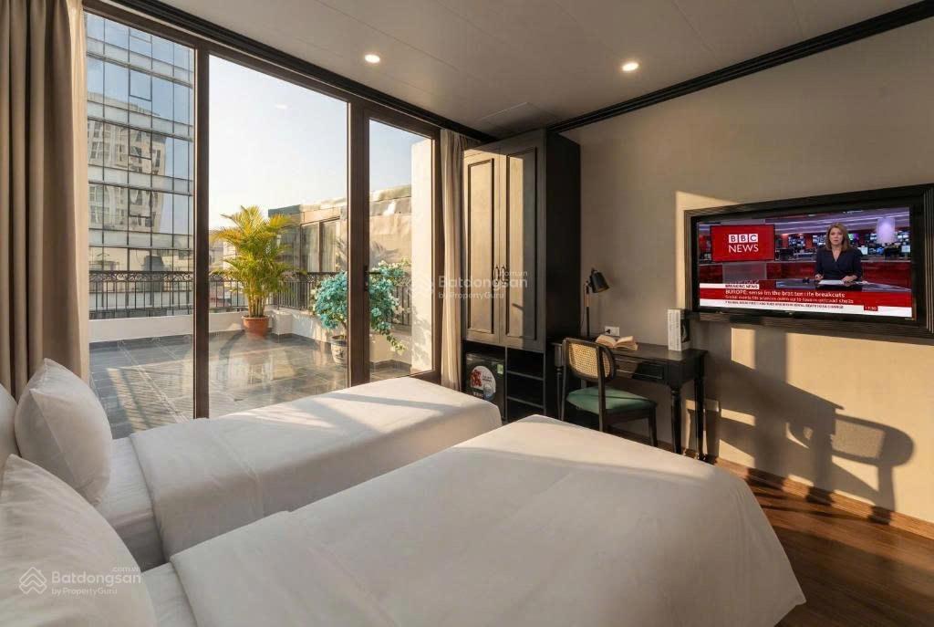 Nhà riêng thái hà, đống da, 75/90m2, 9 tầng, gara, kinh doanh, thang máy, giá chỉ 36 tỷ.