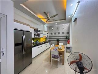 Nhà đẹp ô chợ dừa đống đa | 60m | 5 tầng thang máy, ô tô vào nhà, giá chỉ 18 tỷ.