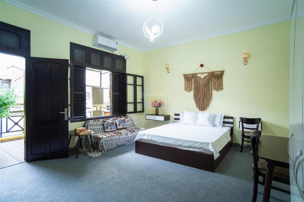 Siêu phẩm phố cổ hàng bông hoàn kiếm 60m², 4 tầng, kinh doanh, giá 39 tỷ.