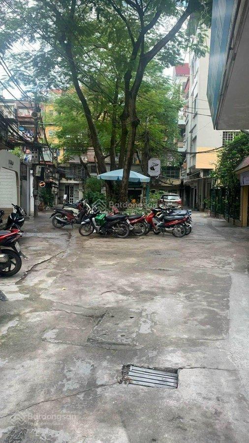 Nhà riêng thái thịnh lô góc 2 mặt thoáng mt 5,8m ô tô kinh doanh tốt 5 tầng 18 tỷ