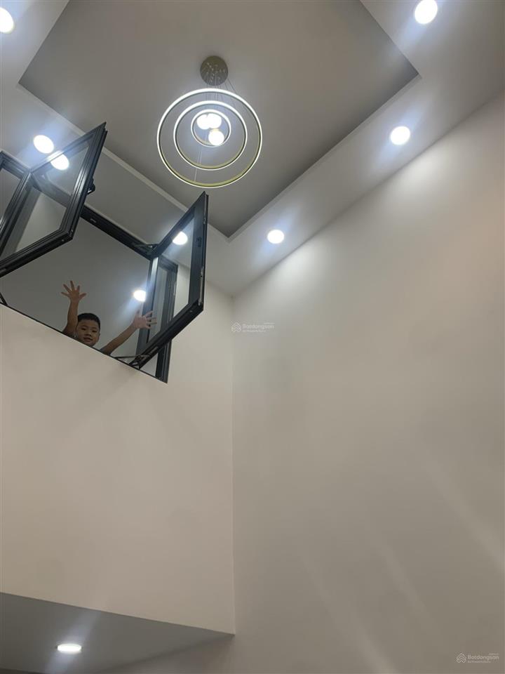 Cho thuê nhà huỳnh văn bánh chính chủ