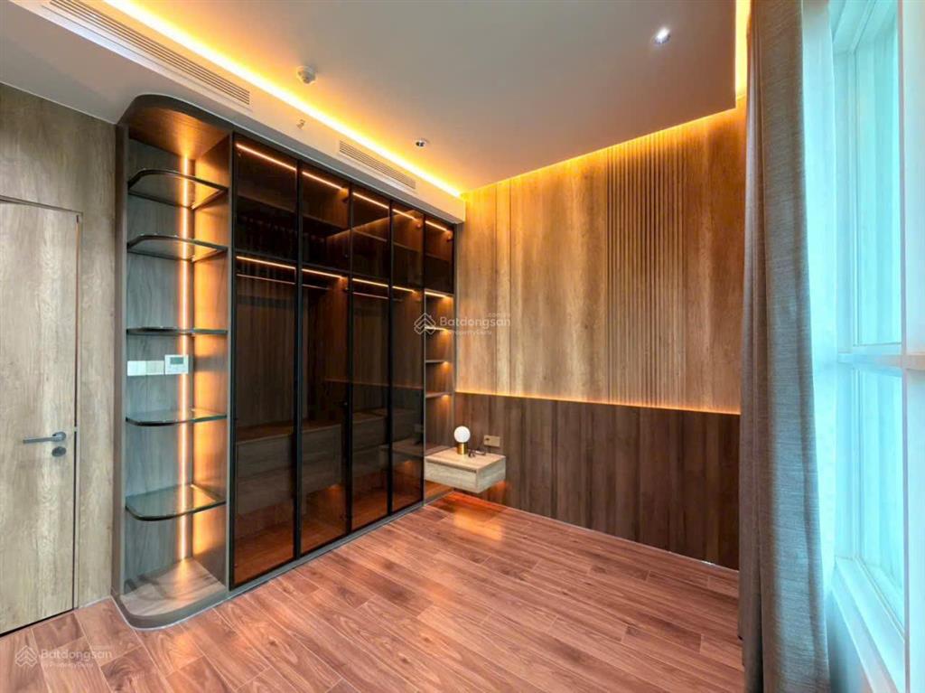 Cho thuê penthouse 3pn sadora sala, 100 triệu, 255m2, nhìn toàn cảnh sala và sông sài gòn