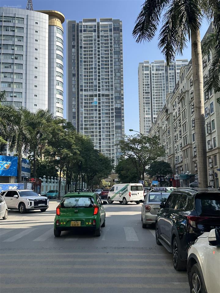 Bán nhà phố duy tân  phân lô ô tô  kinh doanh  2 mặt thoáng  dt 100 m2  nhỉnh 45 tỷ