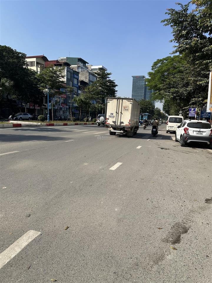 Cần bán phân lô nguyễn chánh  dt 120m2  mt 6m  vỉa hè kinh doanh ô tô tránh  quy hoạch ổn định