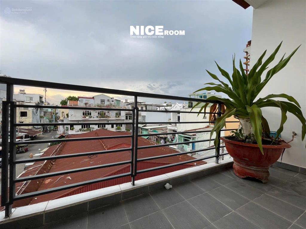 Căn hộ dịch vụ có ban công 55m2 ở xô viết nghệ tĩnh  bình thạnh thuận tiện qua quận 1,2,phú nhuận