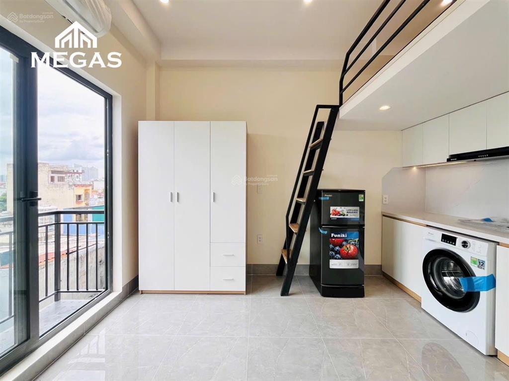 Cho thuê căn hộ duplex thoáng sáng ngay kế bên đại học kinh tế