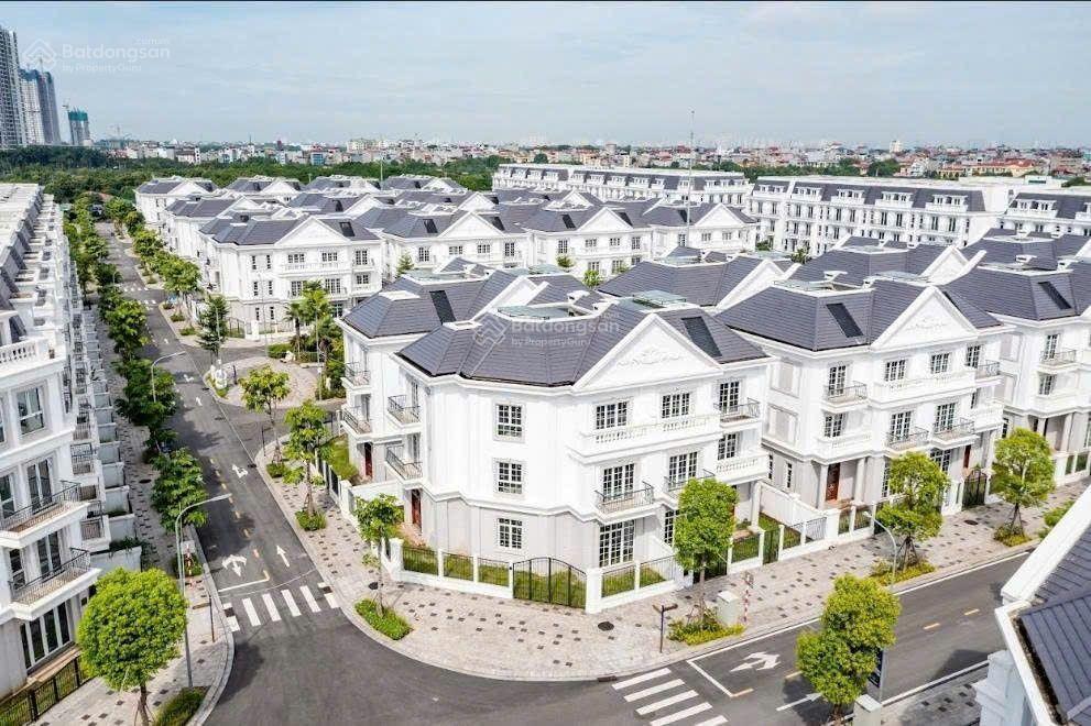 Căn góc ban trắng giá siêu rẻ chỉ 21,8tỷ