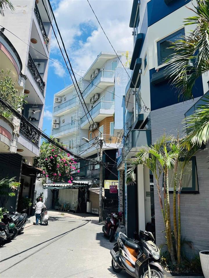 Cần bán nhà hẻm xe hơi thông, mới xây, 4 tầng, dt 40m, ngang 7,5m, giáp bàu cát, âu cơ.