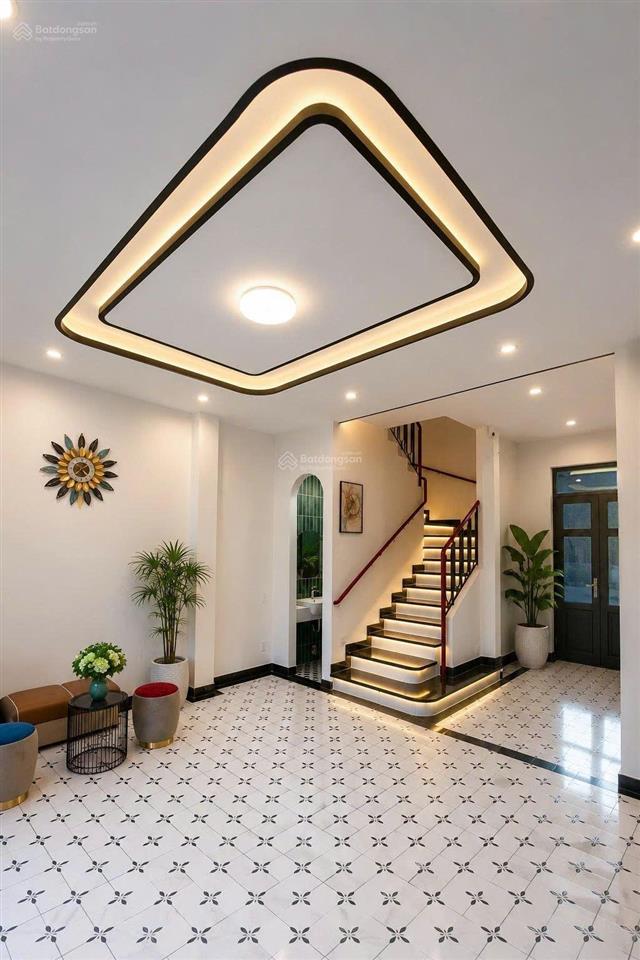 Cần bán nhà hẻm xe hơi thông, mới xây, 4 tầng, dt 40m, ngang 7,5m, giáp bàu cát, âu cơ.