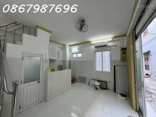 Nhà 2 tầng Lê Đại Hành _ GÓC 2 MẶT THOÁNG ( hẻm 2 xe máy 2,3m ) Giá: 2,45 tỷ