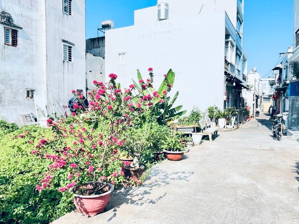 Bán đất huỳnh tấn phát, phú thuận, quận 7, 5m x 12m, kdc hh, giáp pmh, giá nhỉnh 4 tỉ