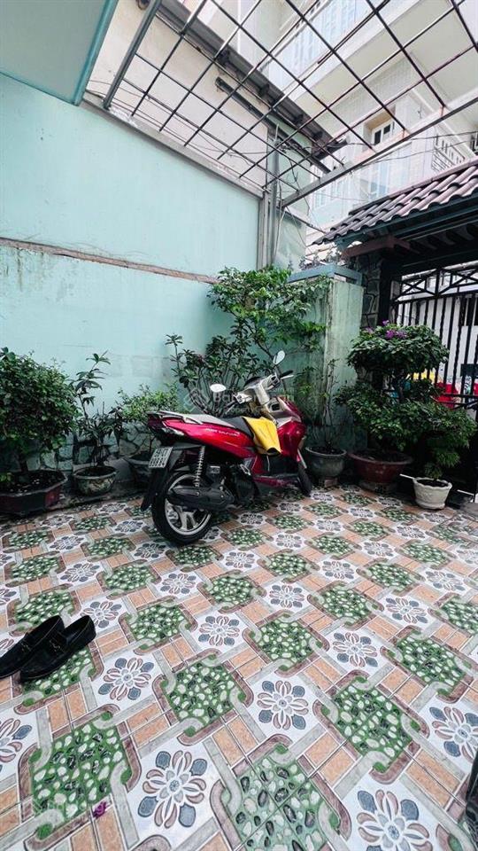 Bán nhà huỳnh tấn phát, quận 7, 5m x 13m, 3 tầng, 2 pn, ngay vincom, kdc nam long, giá nhỉnh 6 tỉ