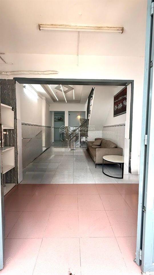 Bán nhà ngay vincom quận 7, ngang 5m kdc hh, nhà mới, giá nhỉnh 5 tỉ