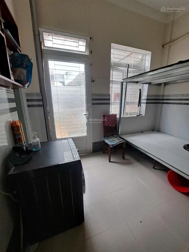 Bán mt kd cao thị chính, quận 7, 7,5m x 9m dạng shophouse. giá nhỉnh 4 tỷ