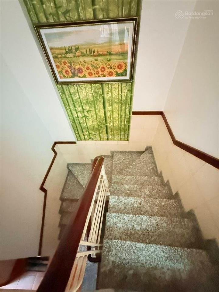 Bán nhà hxh huỳnh tấn phát, quận 7, 4m x 16m, 4 tầng 4pn, giáp pmh giá nhỉnh 9 tỉ