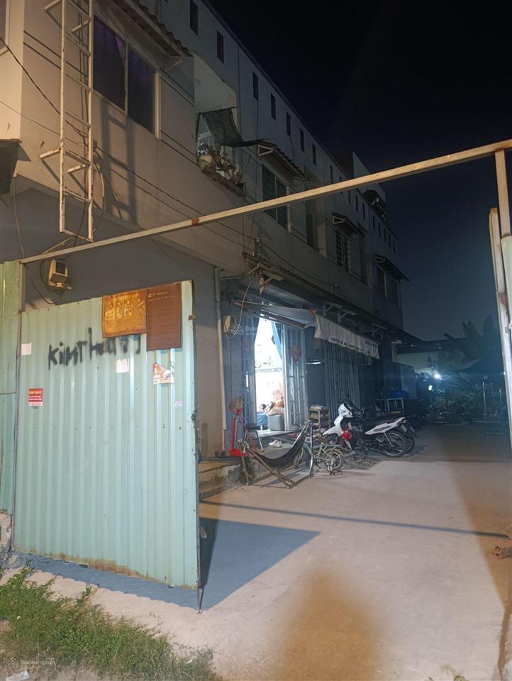 Nhà xe hơi đậu cửa 2 mặt hẻm gần chợ phú thuận sổ hồng hoàn công giá nhỉnh 5 tỉ