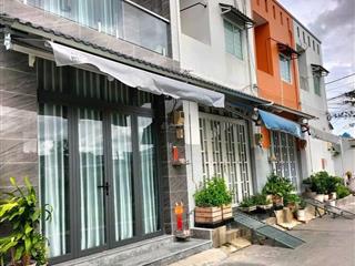 Nhà xe hơi đậu cửa 2 mặt hẻm gần chợ phú thuận sổ hồng hoàn công giá nhỉnh 5 tỉ