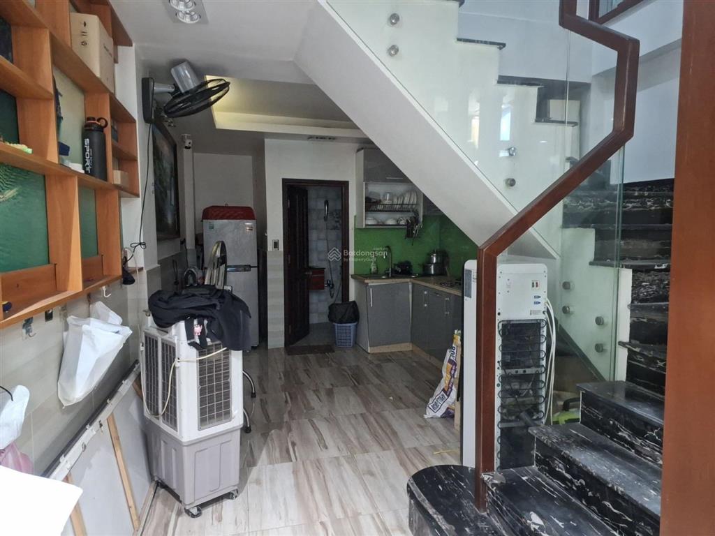 Sốc! nhà lê văn lương, 3 tầng hẻm xe tải thông đang cho thuê 12 triệu/tháng chỉ 7.2 tỷ