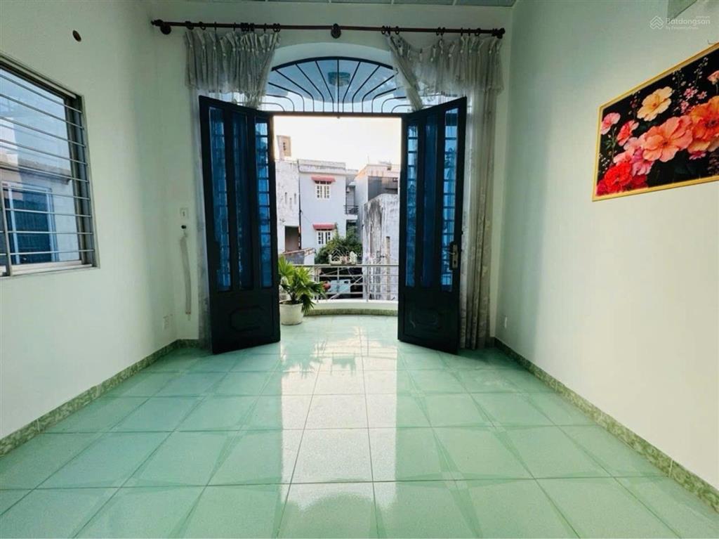 Bán nhà huỳnh tấn phát, phú thuận, quận 7, 4m x 19m, liền kề pmh, giá nhỉnh 4 tỷ