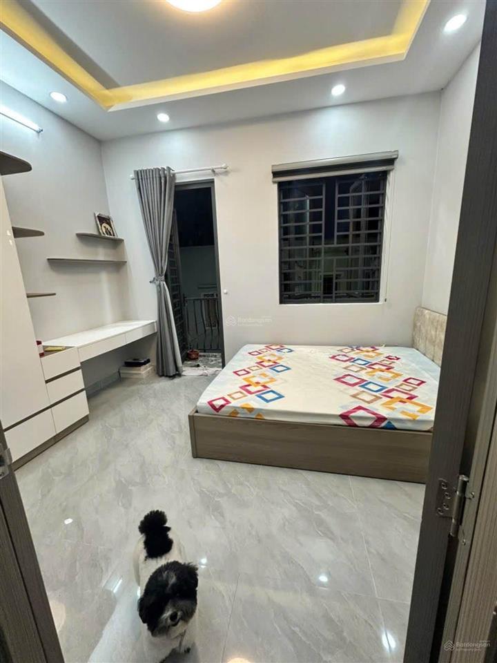 Bán nhà huỳnh tấn phát, ngay vincom, quận 7, 4,5m x 16m, 3pn, giá nhỉnh 7 tỉ