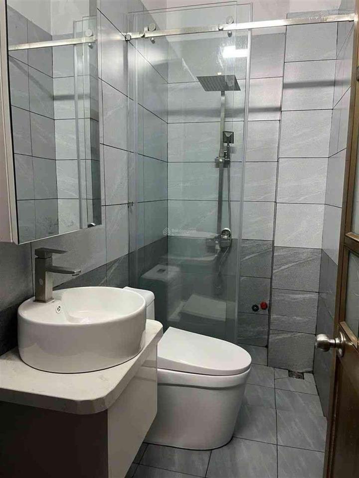 Bán nhà hxh huỳnh tấn phát, phú thuận, quận 7, 4m x 15m, 4 tầng, 5pn, kdc hh, giá nhỉnh 8 tỷ