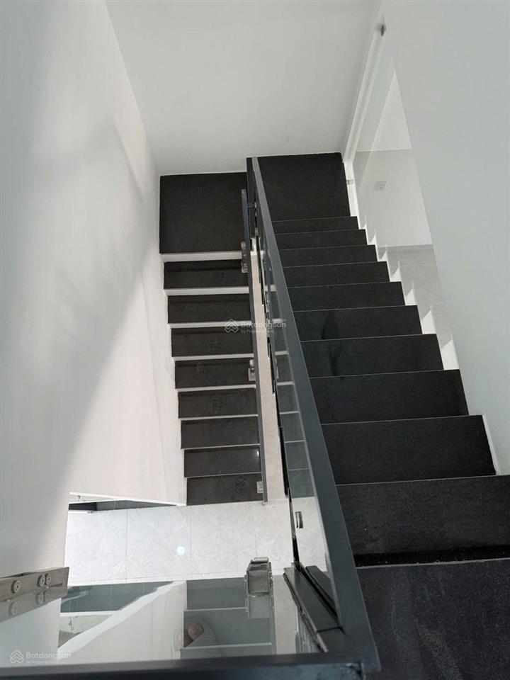 Căn hiếm ở ( khu du lịch bến xưa) 54m2 2 tầng  3pn hxh 1/ sát mặt tiền cách gò vấp 300 m 