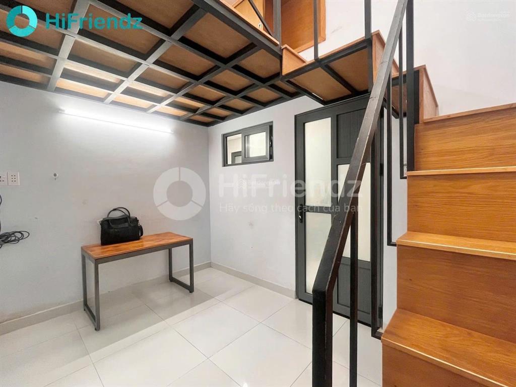 Cho thuê chính chủ duplex ban công, quận 7 full nội thất rộng rãi, gần lotte tdtu rmit trống sẵn