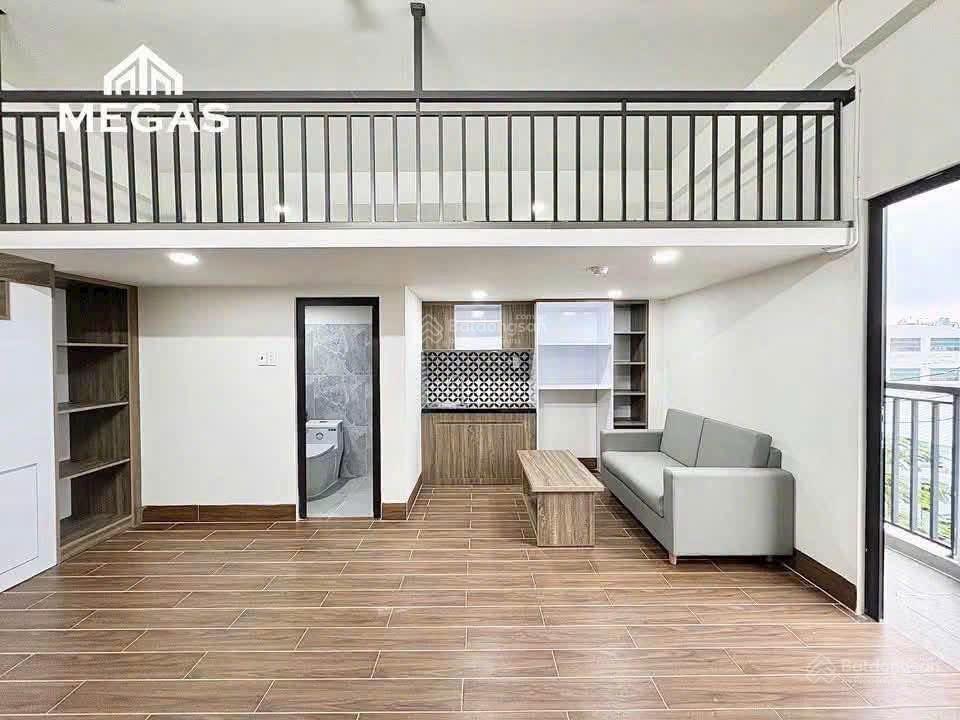 Cho thuê chính chủ duplex ban công, quận 7 full nội thất rộng rãi, gần lotte tdtu rmit trống sẵn