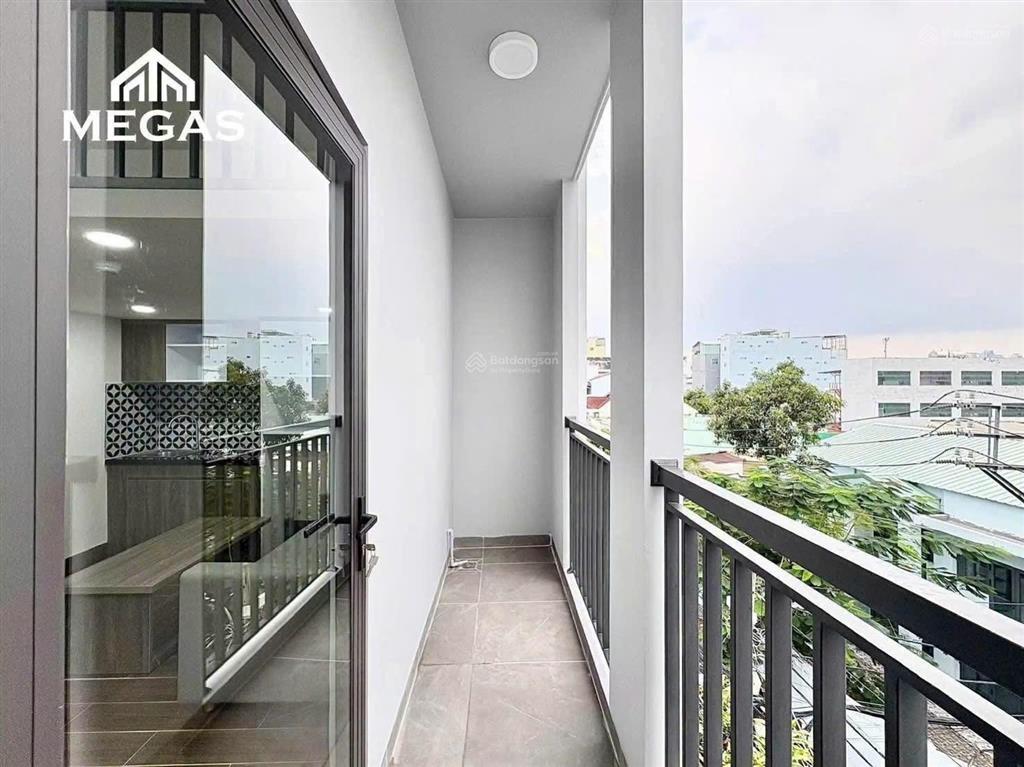 Cho thuê chính chủ duplex ban công, quận 7 full nội thất rộng rãi, gần lotte tdtu rmit trống sẵn