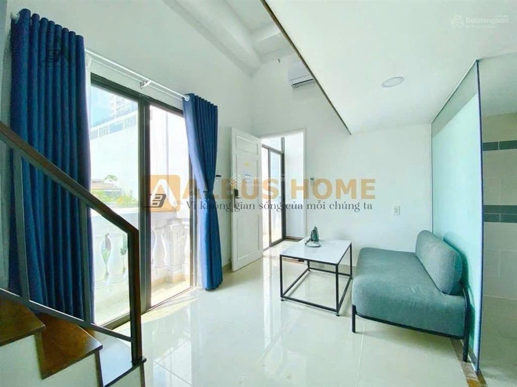Cho thuê chính chủ duplex ban công, quận 7 full nội thất rộng rãi, gần lotte tdtu rmit trống sẵn