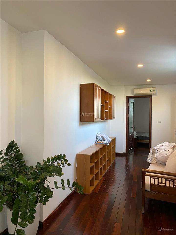 Chính chủ cần bán 2 nhà mặt phố cao cấp tây hồ đang khai thác cho thuê kín phòng,phù hợp nhà đầu tư