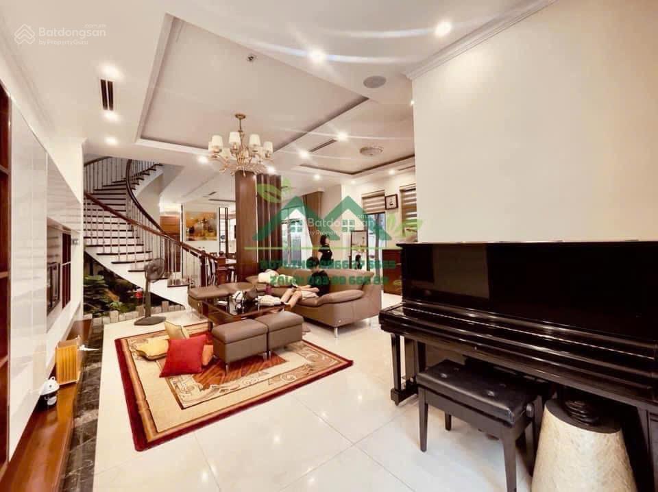 Cho thuê căn bt siêu hot diện tích 96m, 30triệu tại vinhomes riverside long biên