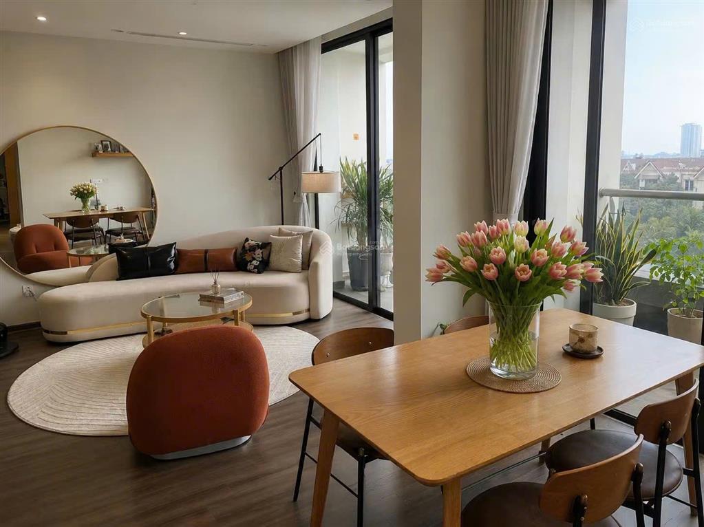 Bán gấp căn 3pn, tại vinhomes symphony riverside, 115m2 view ôm trọn bể bơi, cơ hội đầu tư sinh lời