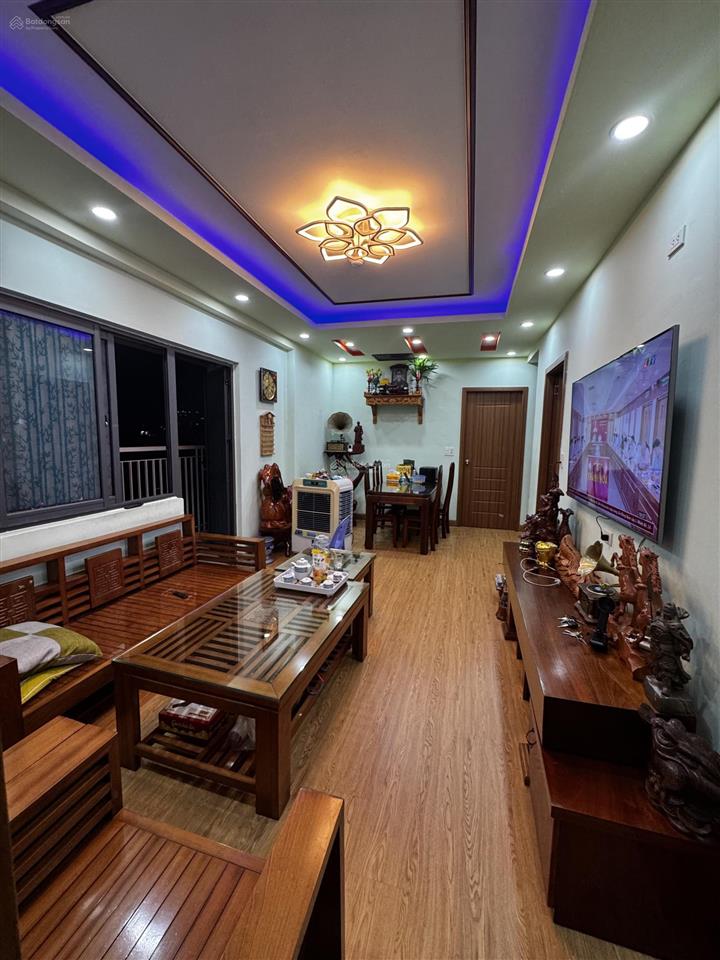 Chính chủ bán gấp căn góc 66,3m2 2pn, 2 wc p bếp, loga phơi đồ, ban công pk nội thất như hình