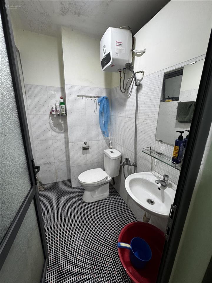 Chính chủ bán gấp căn góc 66,3m2 2pn, 2 wc p bếp, loga phơi đồ, ban công pk nội thất như hình