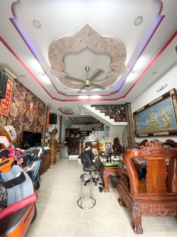 Ngay eaon hẻm 8m dt~100m2  dtsàn 260m2 {5 x 16}  4tầng  6pn  5wc nhỉnh 8 tỷ hương lộ 3