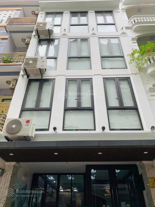 Nhà hot nhất hôm nay  mt ngay phan xích long  ngang 8m  4 tầng  chỉ 42 tỷ