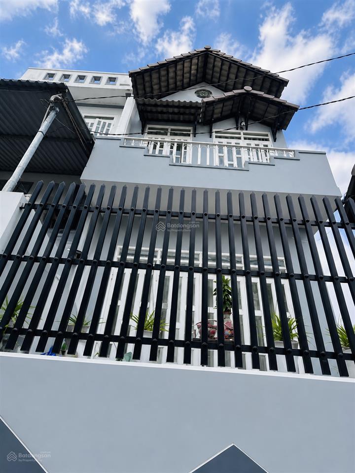 Căn nhà 2 tầng tỉnh lộ 43 ngang lớn 7m dt 78/156m ô tô thông 5,1 tỷ