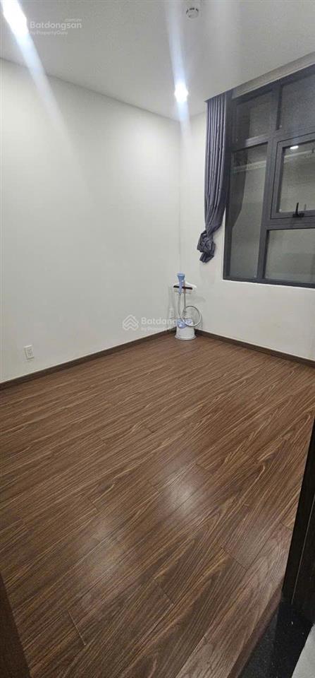 Bán ch phú đông premier 3,350 tỷ/ 2pn 2wc/70m2,view ngoài,sổ sẵn,hổ trợ vay 80%.  0986 632 ***
