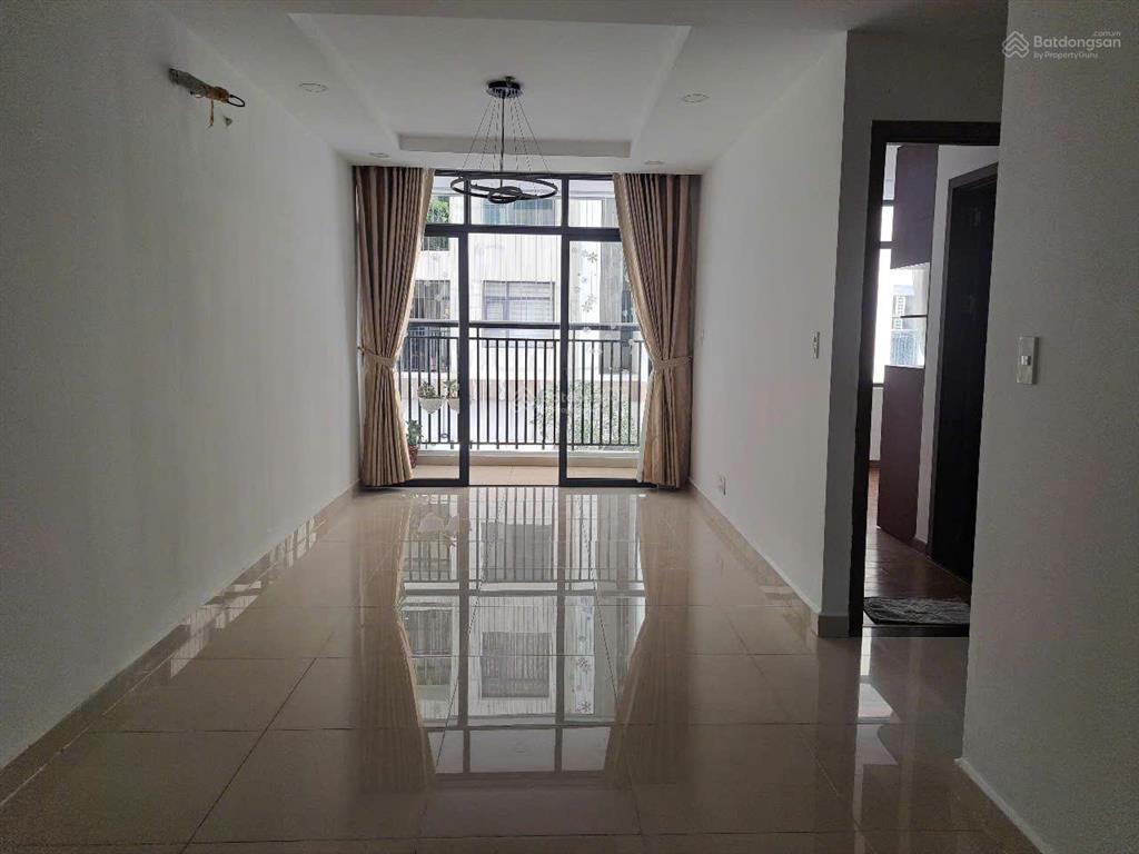 Cho thuê căn hộ phú đông premier 2pn 2wc 72m2 có nội thất 8,5tr/tháng ở liền được .  0986 632 ***