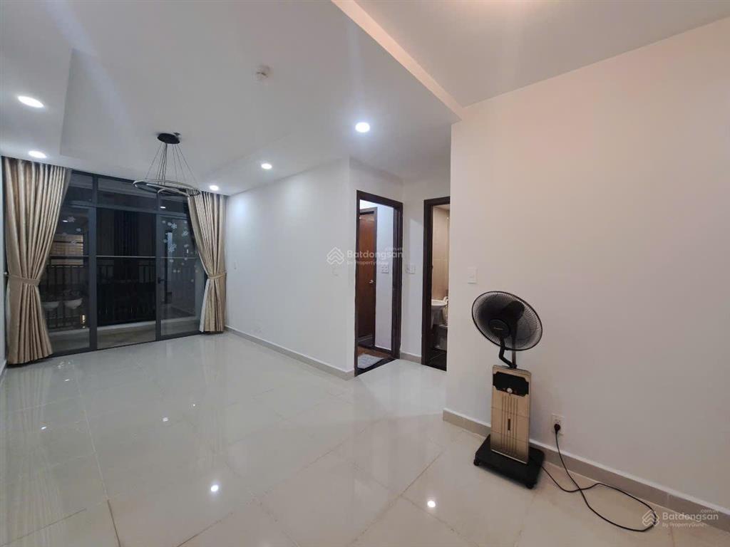 Cho thuê căn hộ phú đông premier 2pn 2wc 72m2 có nội thất 8,5tr/tháng ở liền được .  0986 632 ***